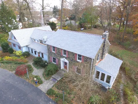 Hard Hatters Roofing Services in Wilmington