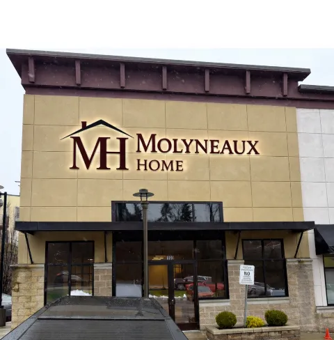 Molyneaux Home photo 1