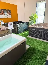 Luxury Hot Tubs