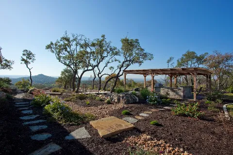 Pristine Landscaping photo 1