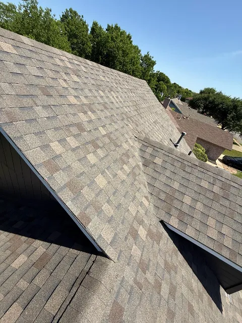 LOA Construction and Austin Roofing in Austin