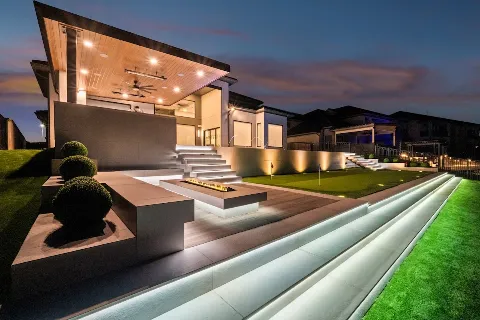 Regal Pools photo 1