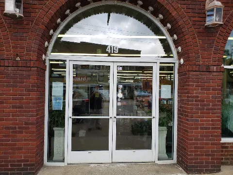 Wholesale Glass & Mirror Company photo 1