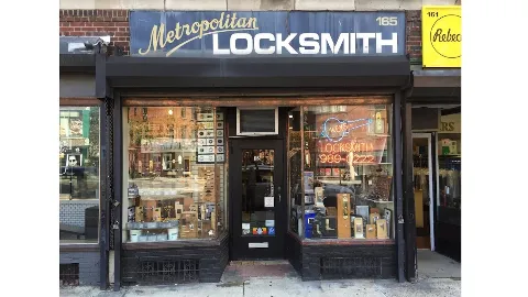 Metropolitan Locksmith photo 1