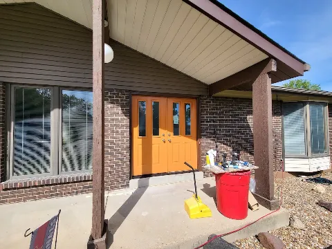 Mac Brian Doors & Window Installation in Overland Park