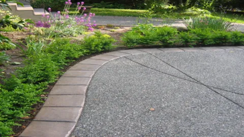 Residential Concrete Works in Aurora
