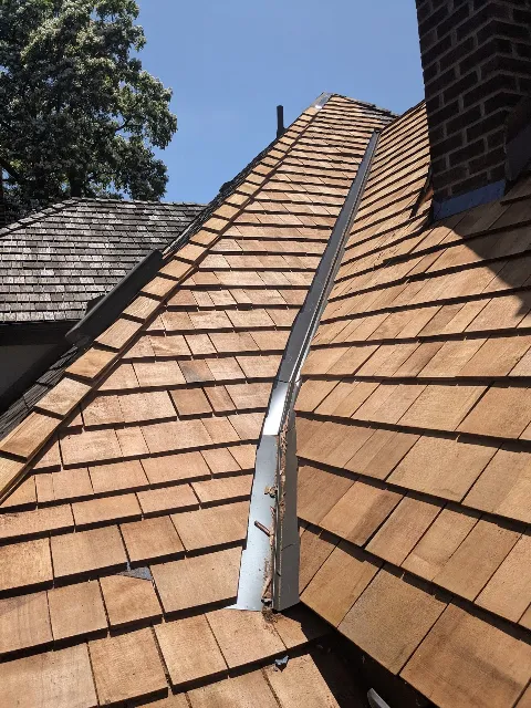 A Andrew's Roofing & Aluminum in Halton Hills