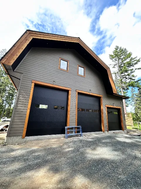 Hunter Garage Doors in Vancouver