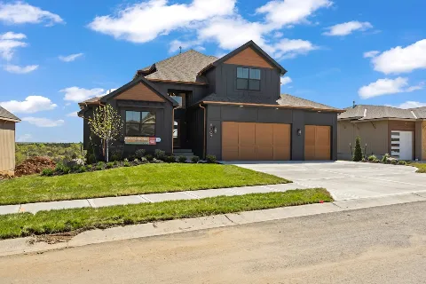 Rob Washam Homes in Blue Springs