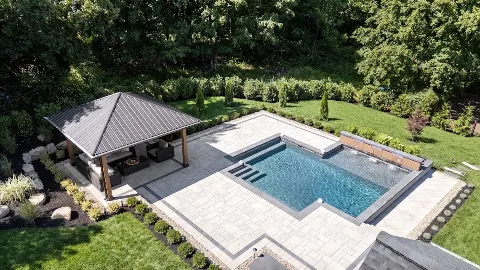 GD Group Custom Pools LLC photo 1