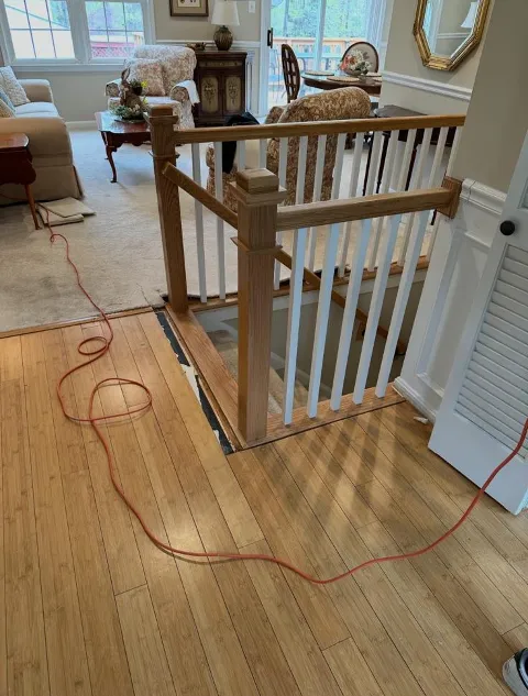 Alvaro's Wood Floors LLC in Alexandria