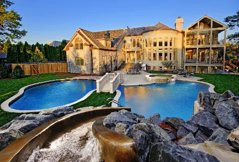Platinum Pool photo 1
