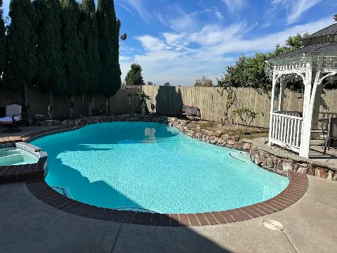 Five star pool and spa service in Garden Grove