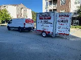 MY TWO MOVERS photo 7