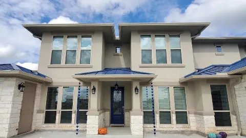 Advanced Seamless Rain Gutter Solutions in Kyle