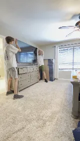 Vegas-Moving photo 7