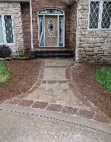 Custom Creations Landscaping & Lawn