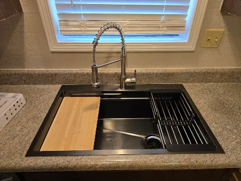 Smith's Plumbing Services in Collierville