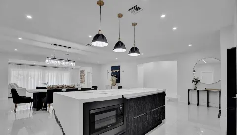 Florida Construction and Installation in Hollywood
