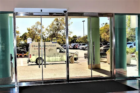 East County Glass & Window, Inc. in Brentwood