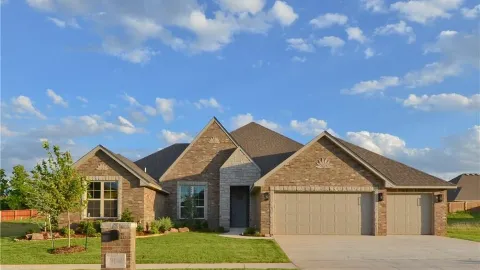 MANCHESTER ELITE HOMES in Oklahoma City