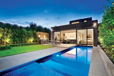 Canadian Pool Maintenance photo 1