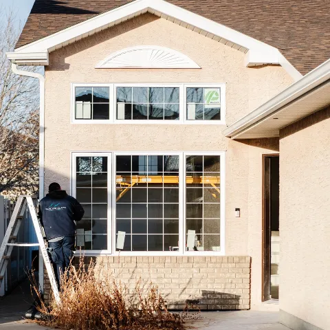 Glacier Glass Service Ltd. photo 1