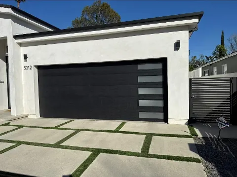 Low Cost Garage Door Repair in Cape Coral