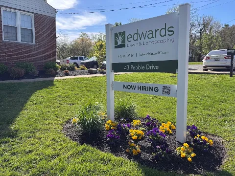 Edward's Lawn & Landscaping photo 1