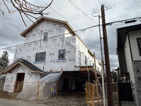 SunFlex Windows and DOORS Renovation LTD in Vernon