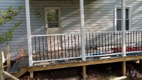 Momma’s Little Handyman in Charleston