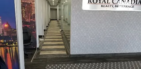 Safeway Carpet & Flooring in Toronto