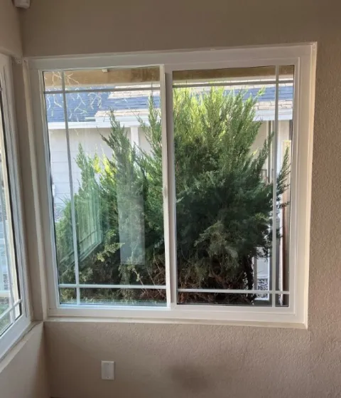 Ricardo's Glass and Windows photo 1