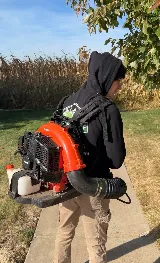 Bettendorf Lawn Care, LLC photo 8