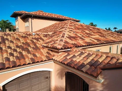Tampa Bay Roofing Services in Wesley Chapel