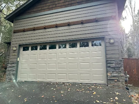 Dave's Garage Doors in Bend