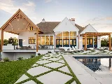 Peach Windows & Doors
