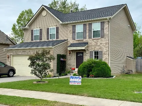 Ray's Roofing of Tennessee in Columbia