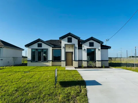 Cuadre Homes Construction photo 1