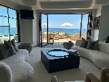 Window HQ photo 4