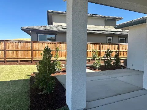 Anderson Landscaping in Clovis