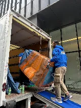 URBAN WATERLOO MOVERS photo 3