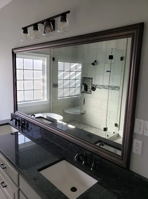 Hiegel H&S Glass, Inc. in Conway