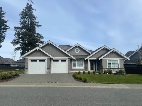 Comox Valley Painting LTD. in Courtenay