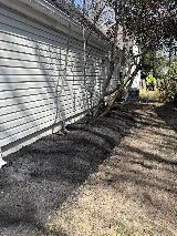 19.3 Landscaping photo 7