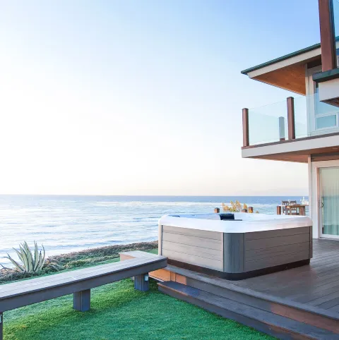 California Hot Tubs in Santa Monica