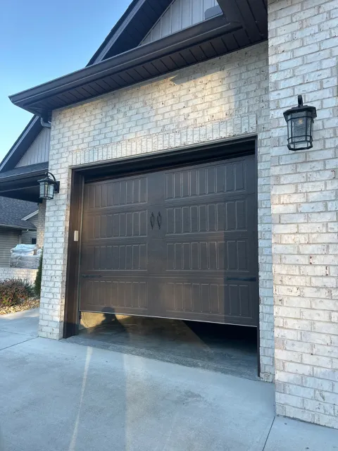 Good Day Garage Doors Lenoir City in Knoxville