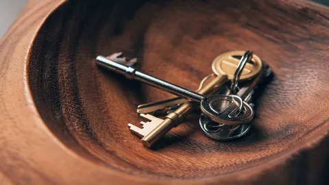 Winged Key Lock & Safe photo 1