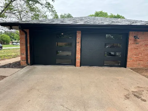 Red River Garage Doors LLC in Wichita Falls