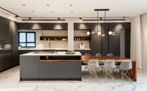 Premiere Builders & Remodeling in Tampa